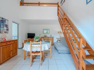 Maisons de vacances Holiday Home Le Clos de St Cyprien-5 by Interhome : photos des chambres