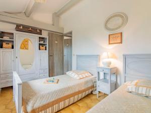 Maisons de vacances Holiday Home Les Iris by Interhome : photos des chambres