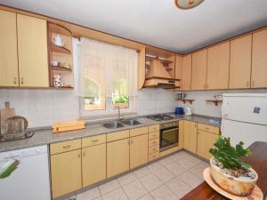 Holiday Home Cici by Interhome