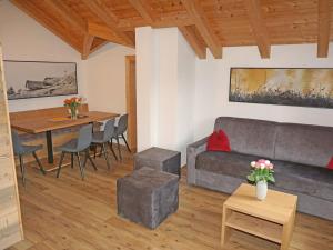 Apartment Ladis-3 by Interhome
