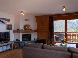 Apartment Les Cimes Blanches B 401 by Interhome