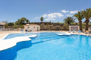 Luxury Seaside Retreat