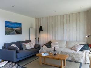 Chalet Ty Coat by Interhome