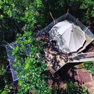 TENTE HIBOU INSOLITE AVEC FILET DE DETENTE Camping lou cantou cevenol - Générargues