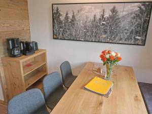 Apartment Ladis-7 by Interhome