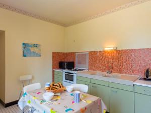 Maisons de vacances Holiday Home Ker Glaz - LFF105 by Interhome : photos des chambres