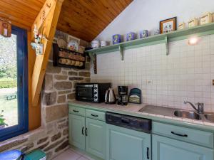 Maisons de vacances Holiday Home Le Clos de Goaz Ar Vern - CMN100 by Interhome : photos des chambres