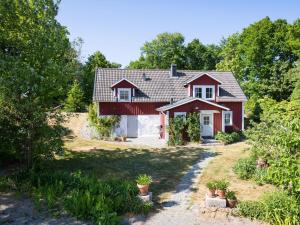 Holiday Home Matvik by Interhome