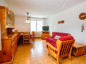 Apartment Mantina-1 by Interhome