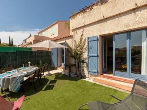 Maisons de vacances Holiday Home Les Jardins d'Helios by Interhome : photos des chambres