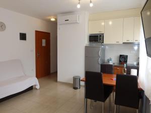 Apartment Kampanel-1 by Interhome