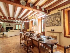 Maisons de vacances Holiday Home Au bord du canal by Interhome : photos des chambres