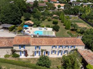 Maisons de vacances Holiday Home Au bord du canal by Interhome : photos des chambres