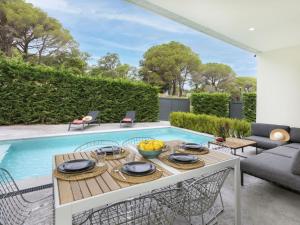 Holiday Home Alyssa by Interhome