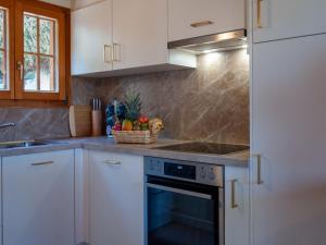 Chalet Anusach by Interhome