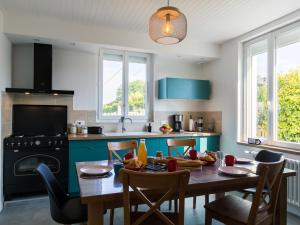 Maisons de vacances Holiday Home Chez Pascaline by Interhome : photos des chambres