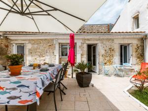 Maisons de vacances Holiday Home Les Rosiers by Interhome : photos des chambres