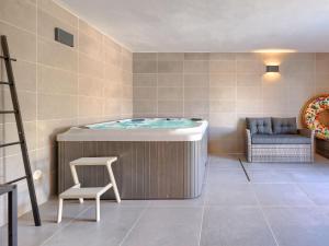 Holiday Home Villa Mirta by Interhome