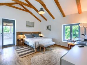 Holiday Home Villa Mirta by Interhome