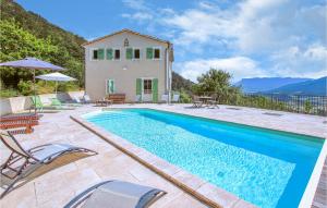 Maisons de vacances Stunning Home In Die With Outdoor Swimming Pool, Wifi And Private Swimming Pool : photos des chambres