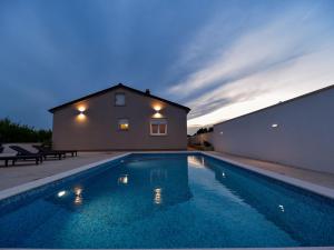 Holiday Home Villa Laura by Interhome