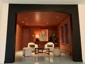 The Trail in Adams - Berkshires' Art Hotel - Whitcomb Summit