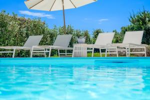 Villa BRANDINCHI - Heated Pool, Private Beach, Sea View, Wi-Fi