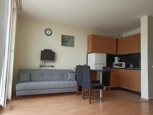 Rose an apartment with the view at the sea, Svieti Vlas, Bułgaria