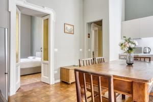 JOIVY Cute apt near Guastalla Gardens