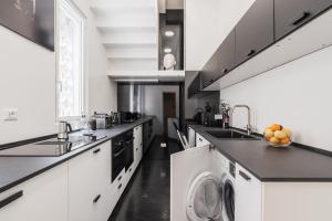 The Best Rent - Spacious apartment with terraces with panoramic view of Rome
