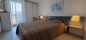 OPEN, T2 42m2, 4 personnes, clim, balcon, piscine