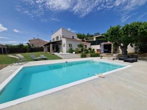 Villas Villa a la Vaunage avec piscine : photos des chambres