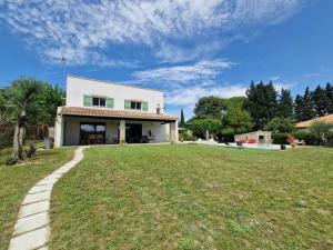 Villas Villa a la Vaunage avec piscine : photos des chambres