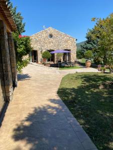 Maisons de vacances Mas provencal les vanades : photos des chambres