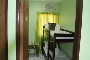 Fil-Can Hostel Coron