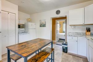 Cozy Home with Backyard about 3 Mi to Downtown Saginaw!