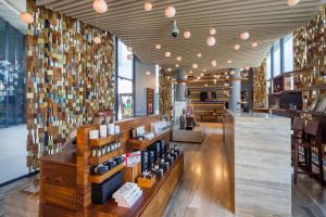 The Club at Solaz Luxury Villas