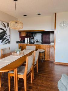 Serene & Comfy - Stunning View & Long - Jetted Tub