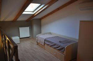 KAMENJAK VOLME, Cousy house with Pool