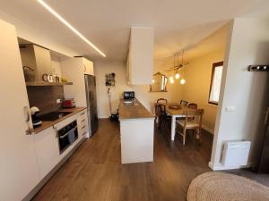 Appartements Precioso apartamento con jardin privado a 4 km de Puigcerda : photos des chambres