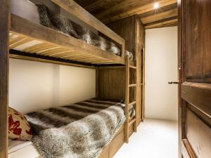 Duplex de standing 5 pièces au cœur du vieux village de Val-dIsère, skis aux pieds - FR-1-694-137
