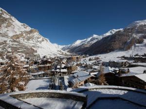 Chalet semi-indépendant avec terrasse et WiFi à Val-dIsère - FR-1-694-267