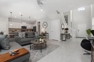 BSV2487 - Brand New Luxury 5 Bedroom Home with Free Wifi and Private Pool