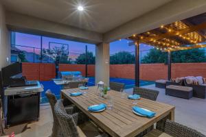 Paradise Village Resort 19Private Pool, Private Hot Tub, Private Tennis Court