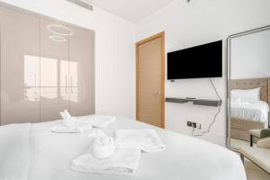 Modern 1bdr - 10min from Burj Khalifa - Sobha Waves