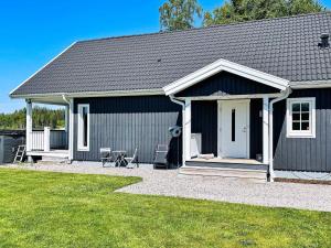 Holiday home KARLSTAD II