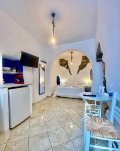 Pallada Boutique Tinos