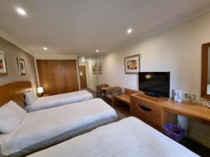 Family Double Room room in Kegworth Hotel & Conference Centre
