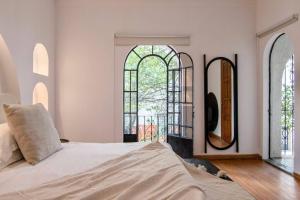 Condesa, casa para 16 grande y hermosa