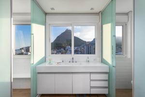 Belo no Leblon - Vista para Morro 2 irmãos - GUC6 ZN1